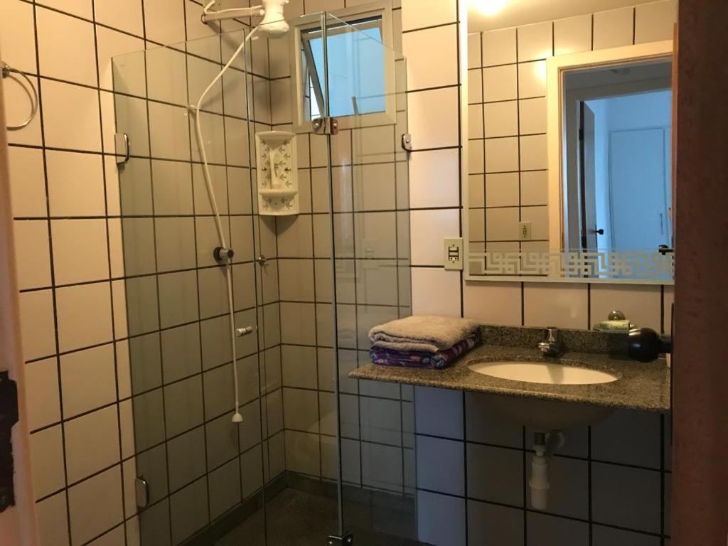 Apartamento Pe Na Areia E Aguas Tranquilas No Centro De Guarapari Eksteriør billede