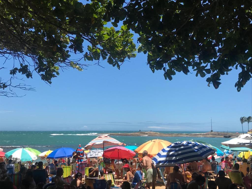 Apartamento Pe Na Areia E Aguas Tranquilas No Centro De Guarapari Eksteriør billede